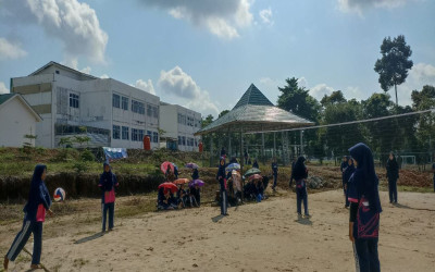 Vantera 1 Raih Gelar Juara Voli Putri di KOSIC MAN IC Bateng 2025