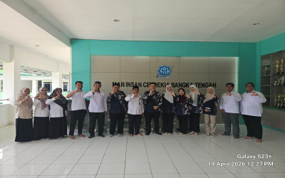 Kunjungan Studi Tiru SMA YPK Air Kenanga ke MAN Insan Cendekia Bangka Tengah